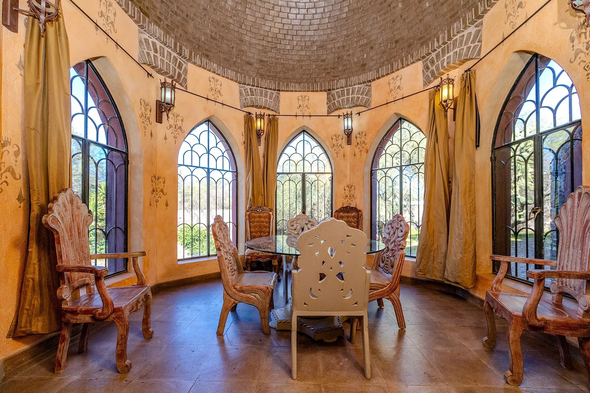 The Petite Castle — photo 3 of 10