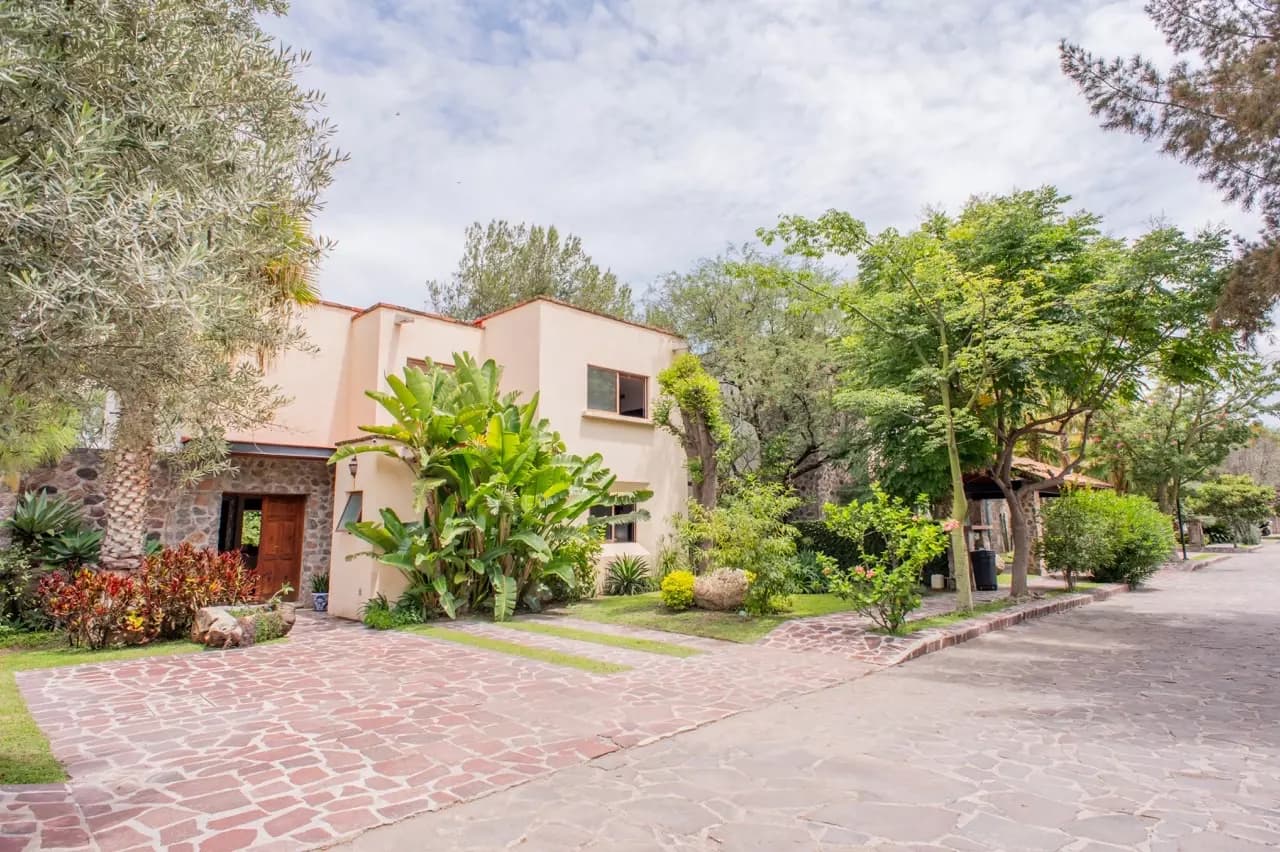 Casa Huizaches — photo 8 of 10