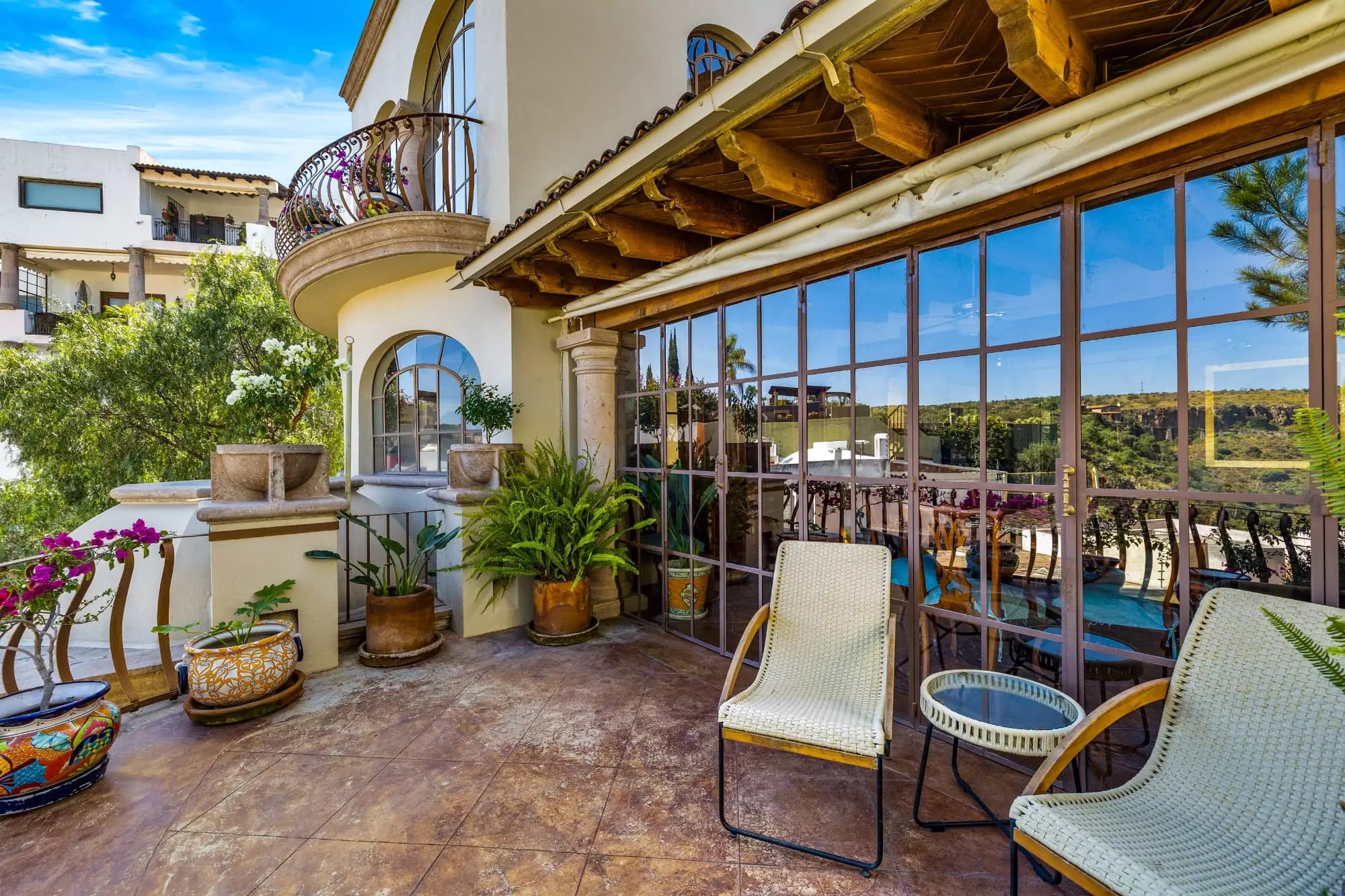 Casa Stone — photo 5 of 10