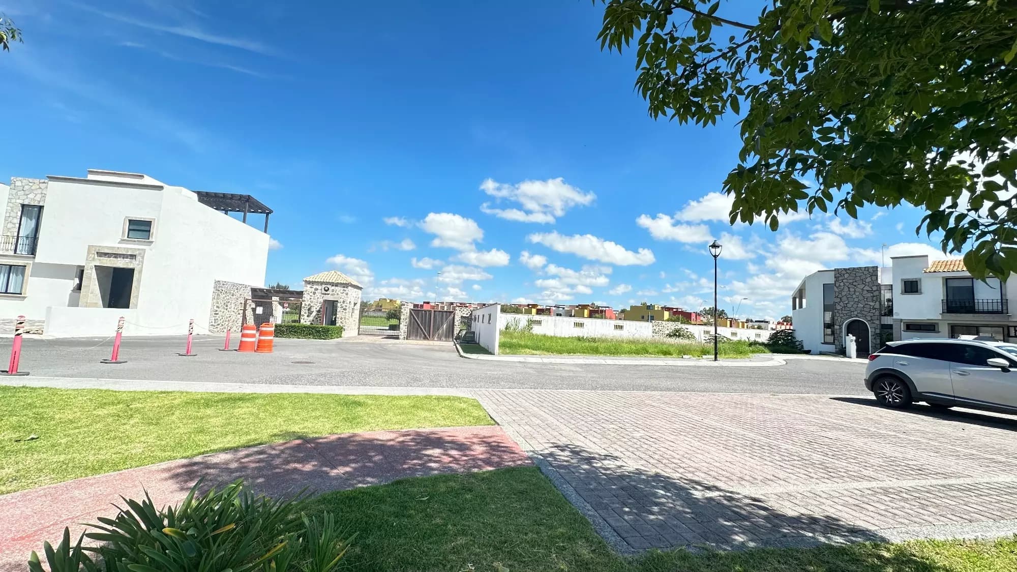 Terreno En Venta En Zirandaro Circuito Magnolias — photo 5 of 10