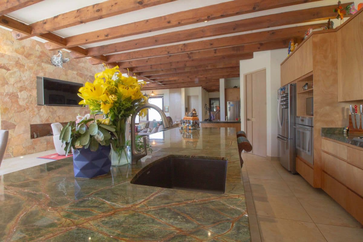 1913 Vista Antigua — photo 9 of 10