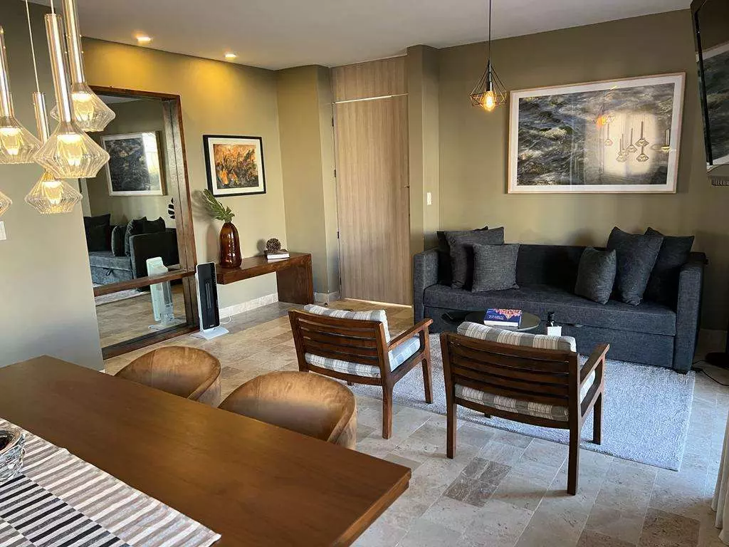 Ground Floor Condo At La Luminaria — photo 4 of 9