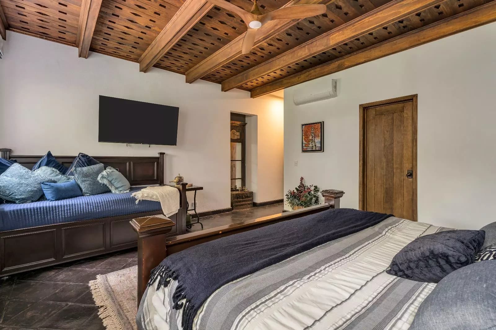 Casa Azul — photo 3 of 10
