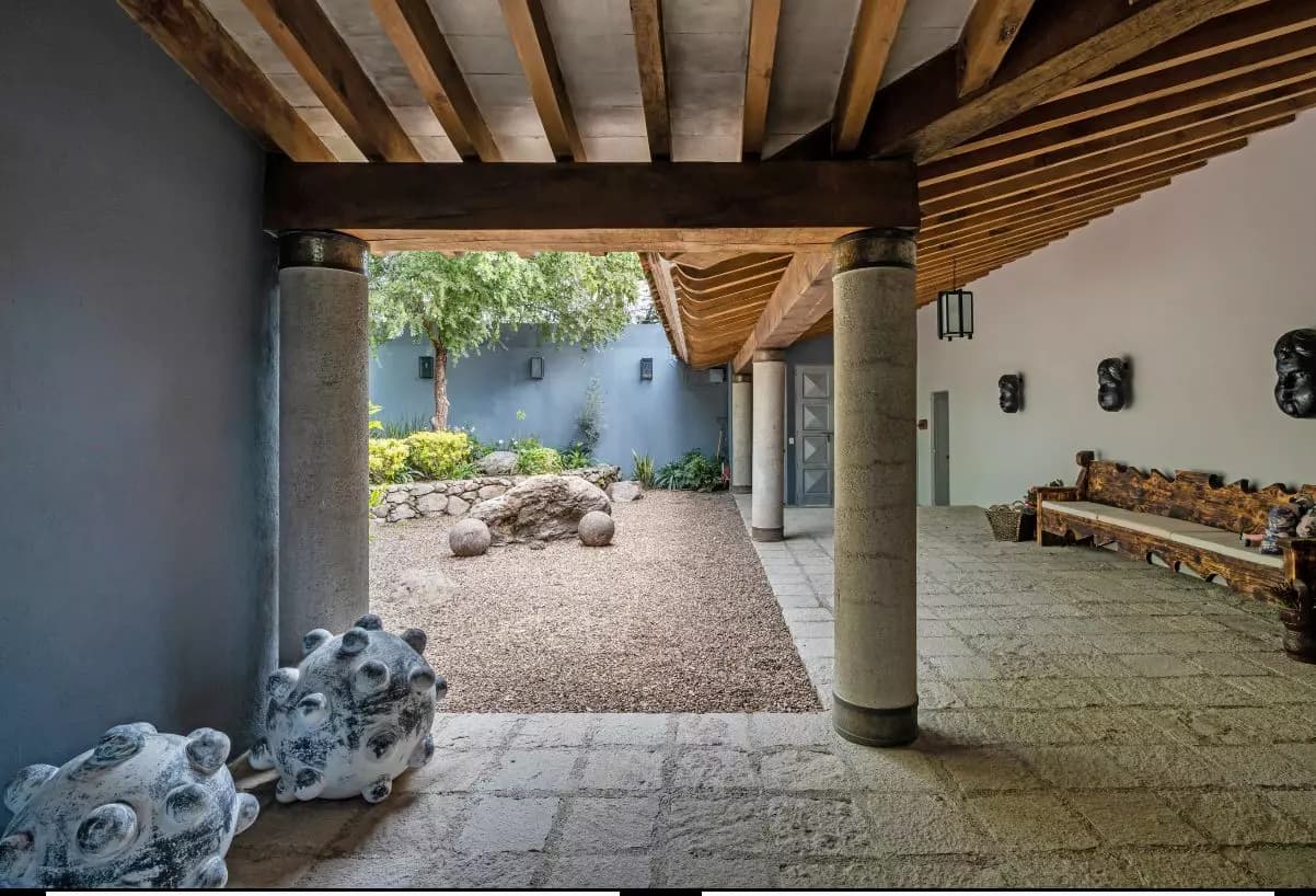Casa Azul — photo 10 of 10