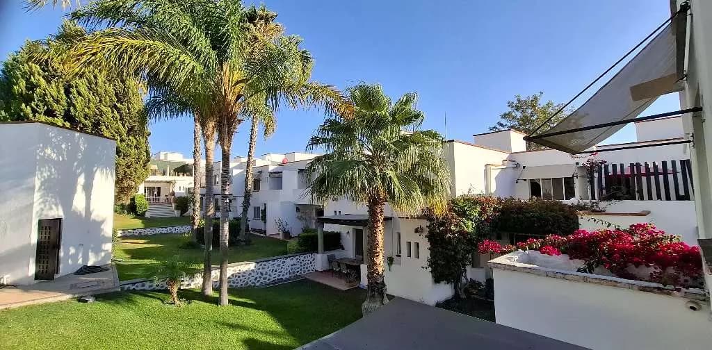 Casa Encantadora — photo 1 of 10