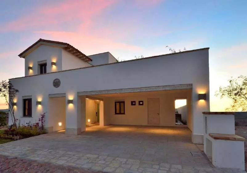 RESIDENCIA PUERTA BLANCA — photo 10 of 10