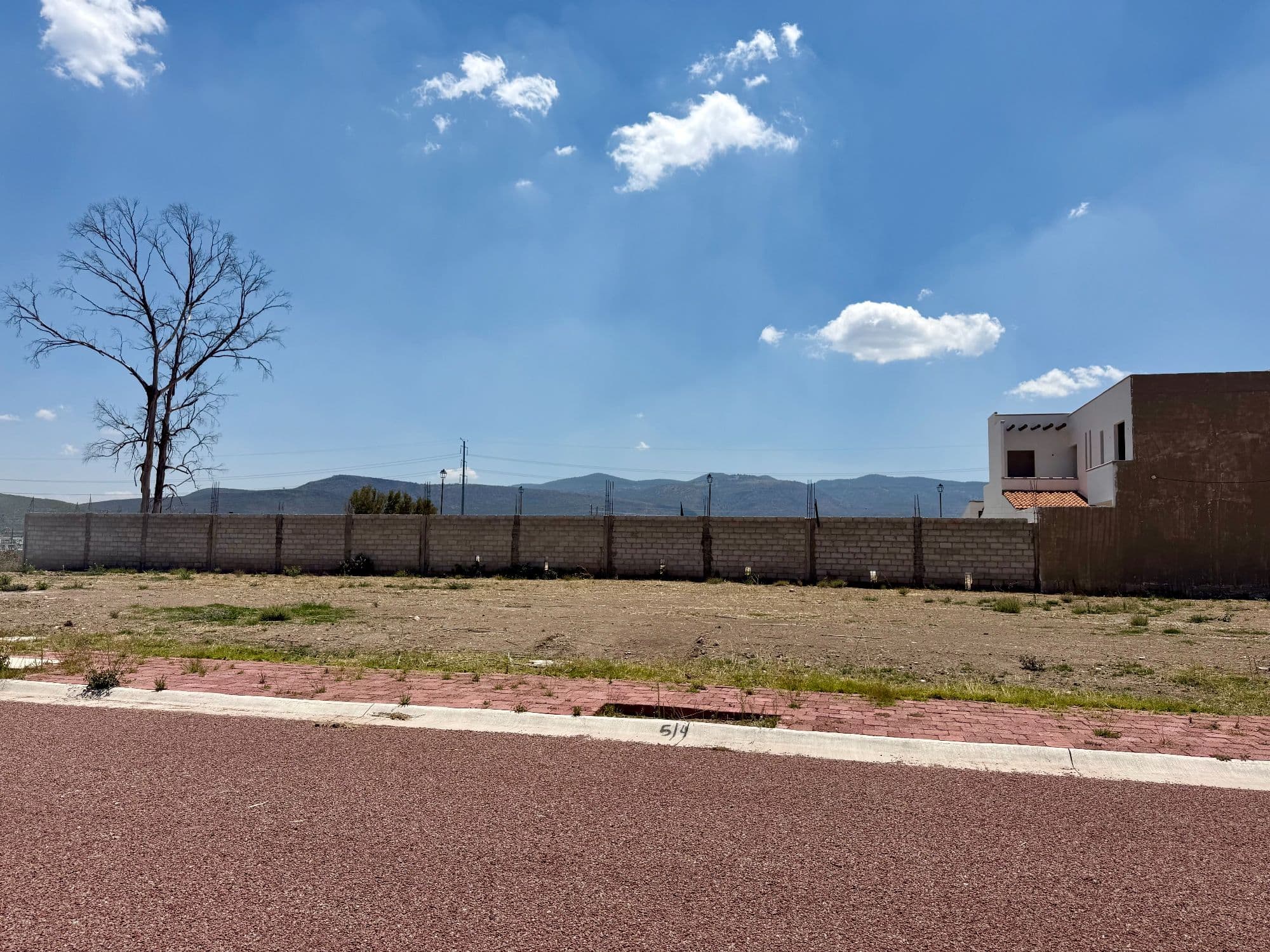 VENTA LOTE 5B EL ROBLE SALIDA A QUERETARO