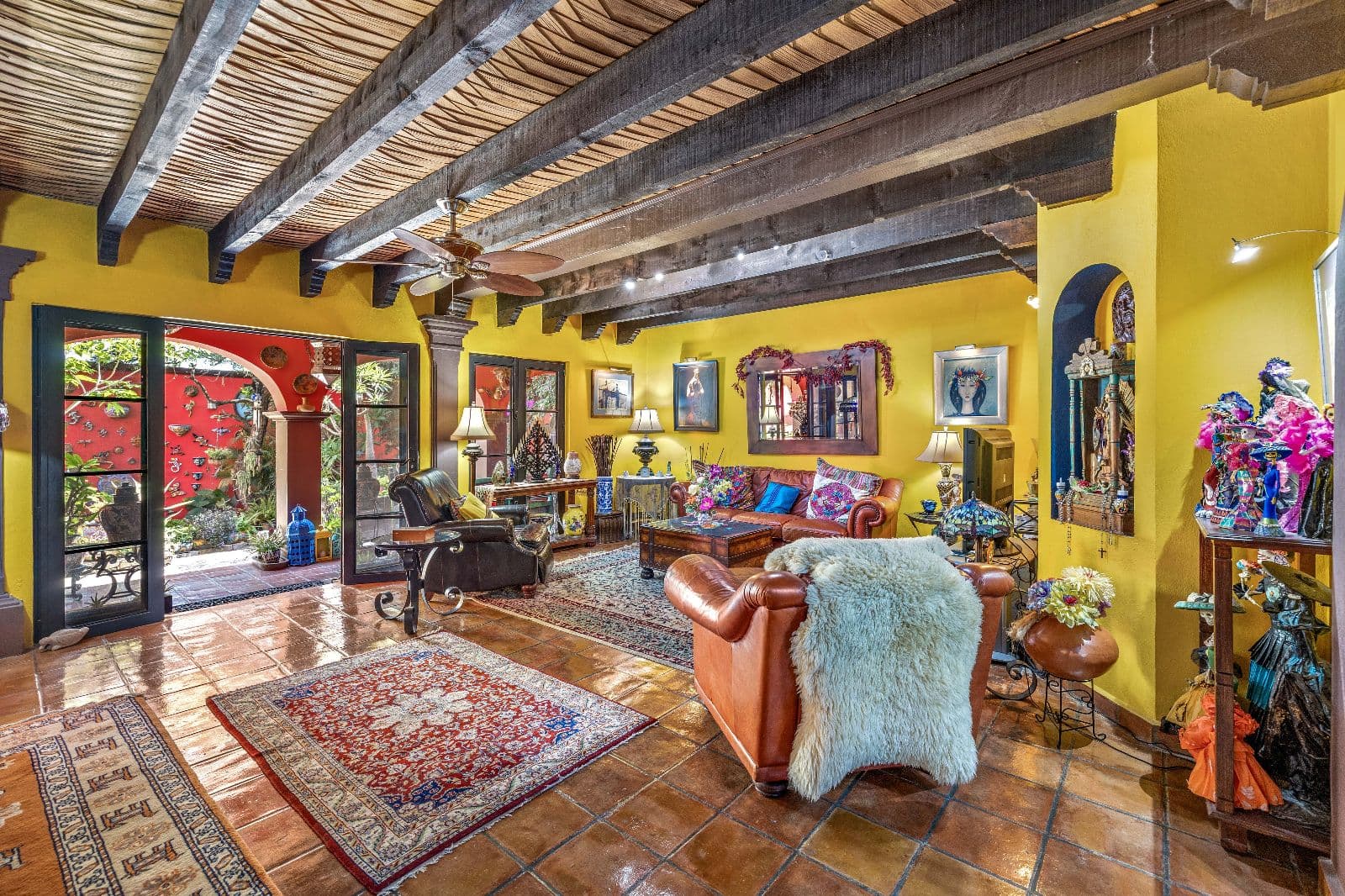 Casa De León — photo 2 of 10