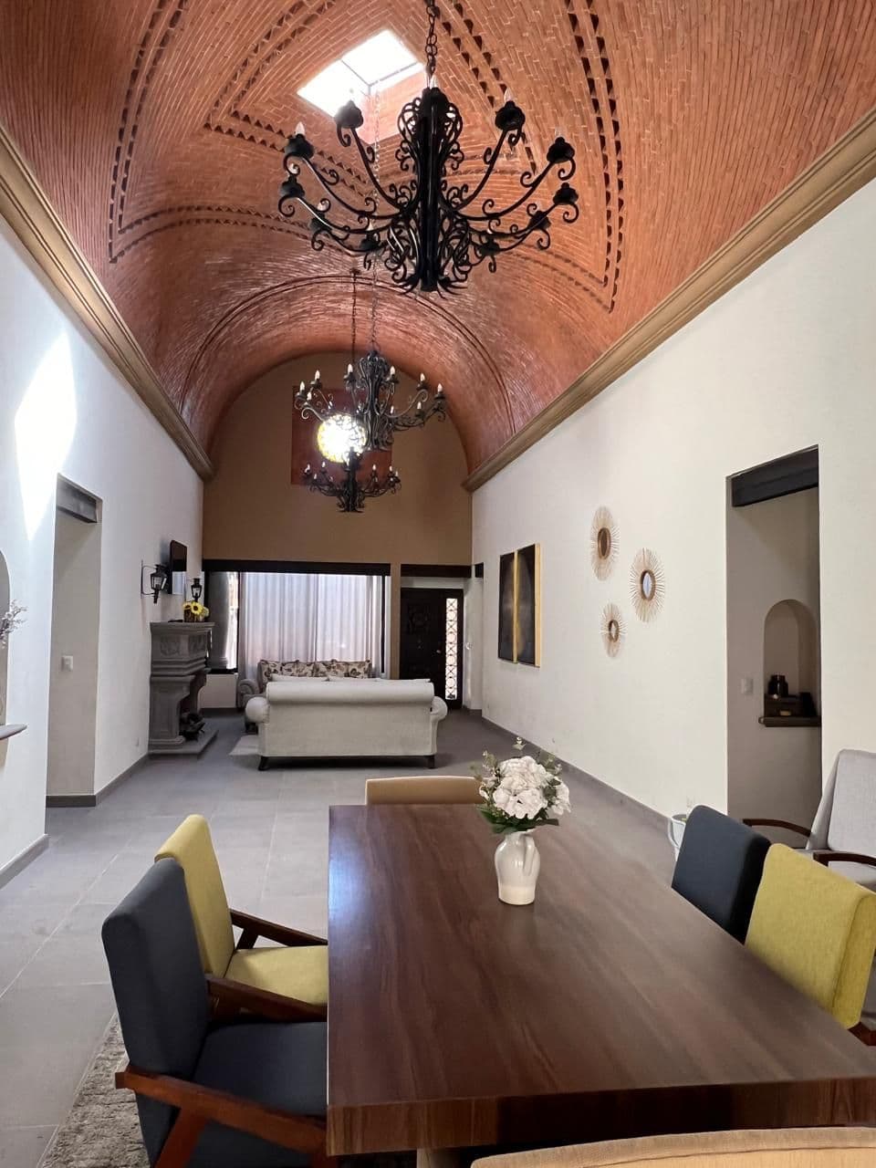 El Ensueño Residencia - Renta — photo 4 of 10