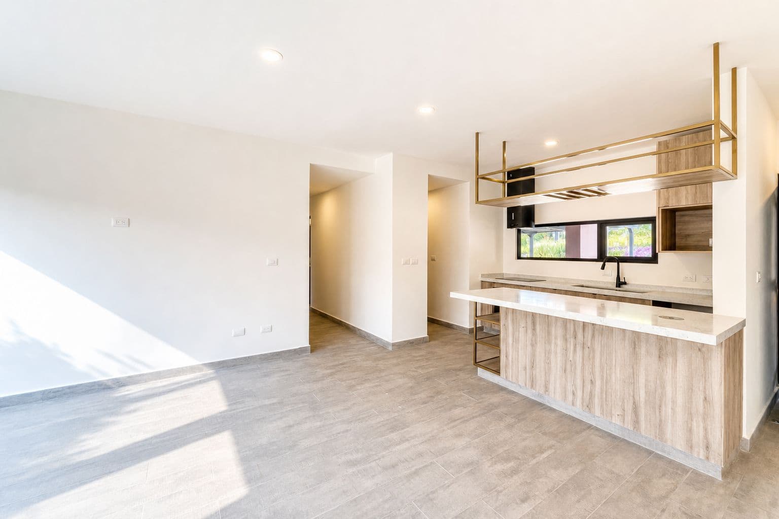 Departamento en Planta Baja - Barrio Santo