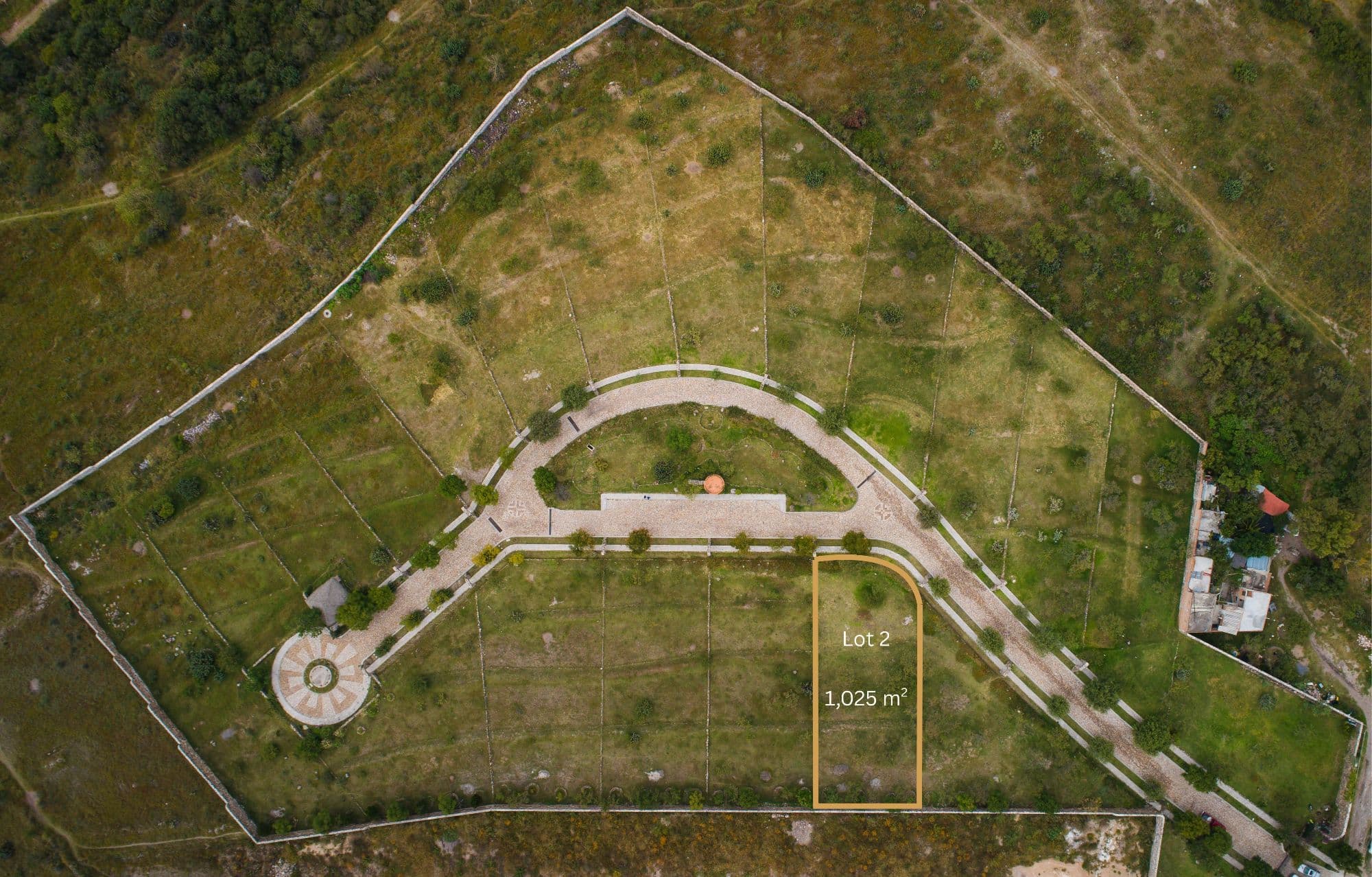 AltaVista Lot 2 – 1,025 m² | Large Homesite in Exclusive Gated Community — photo 2 of 5