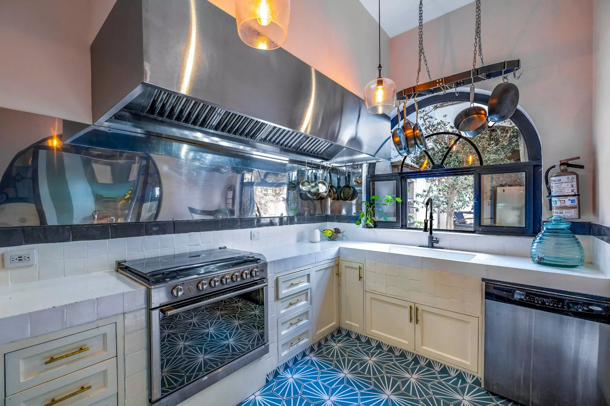 Casa Delphine — photo 7 of 10
