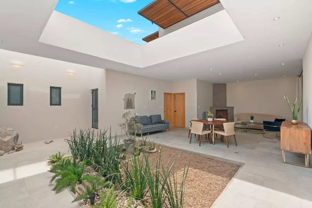 Casa Cielo Azul - Priv. La Rosaleda — photo 1 of 10