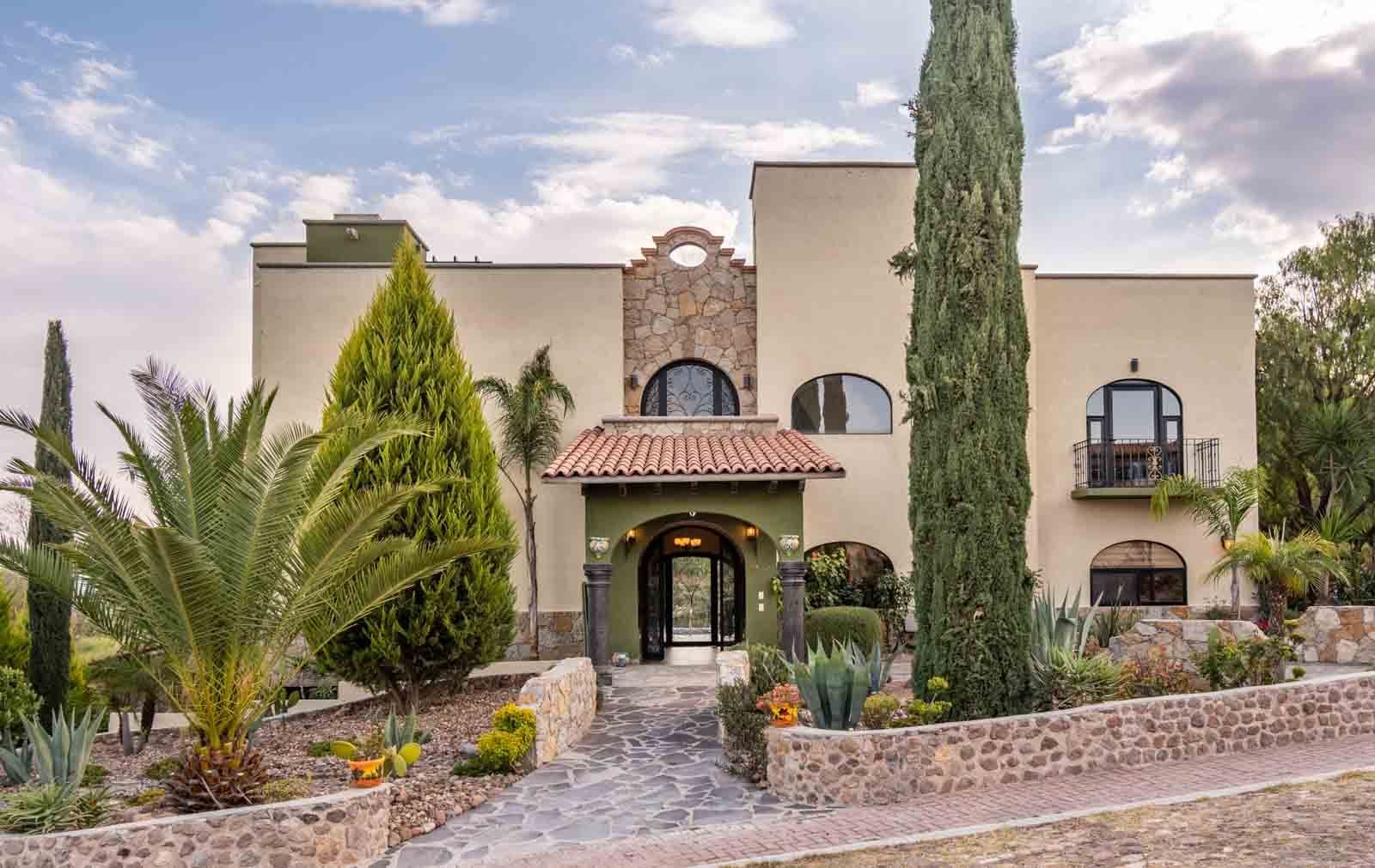 Casa Hacienda del Lago — photo 2 of 10
