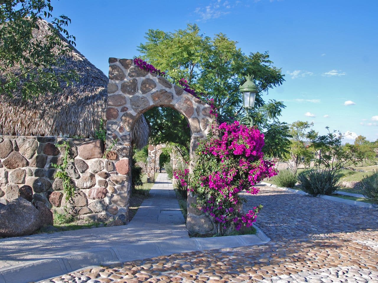 AltaVista Lot 18 – 1,027 m² | Exclusive Luxury Homesite in San Miguel de Allende — photo 3 of 10