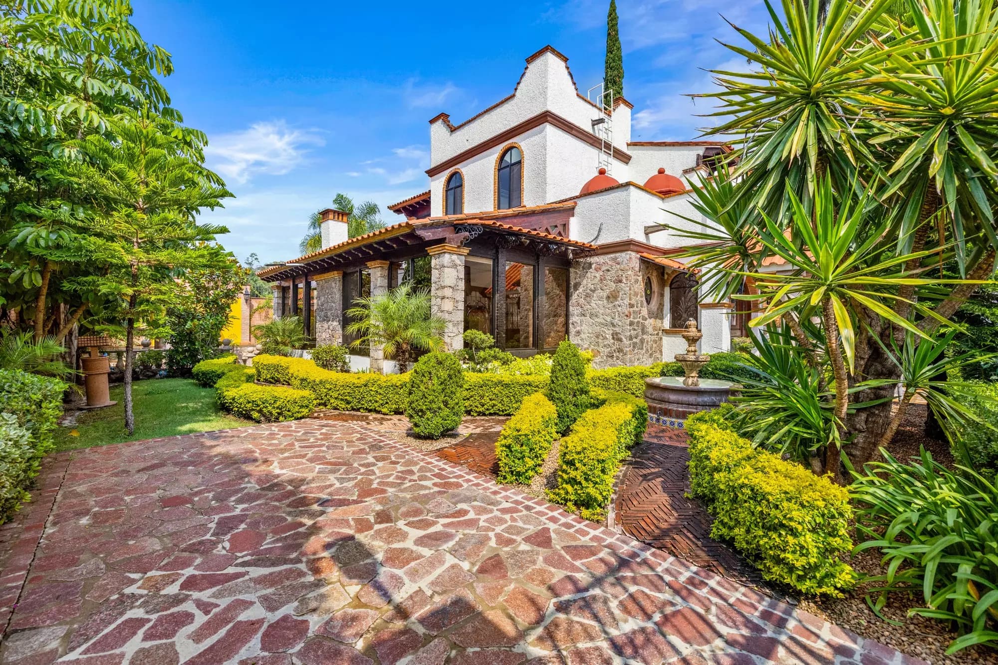 Casa Tabaqueros Villa de Los Frailes — photo 1 of 10