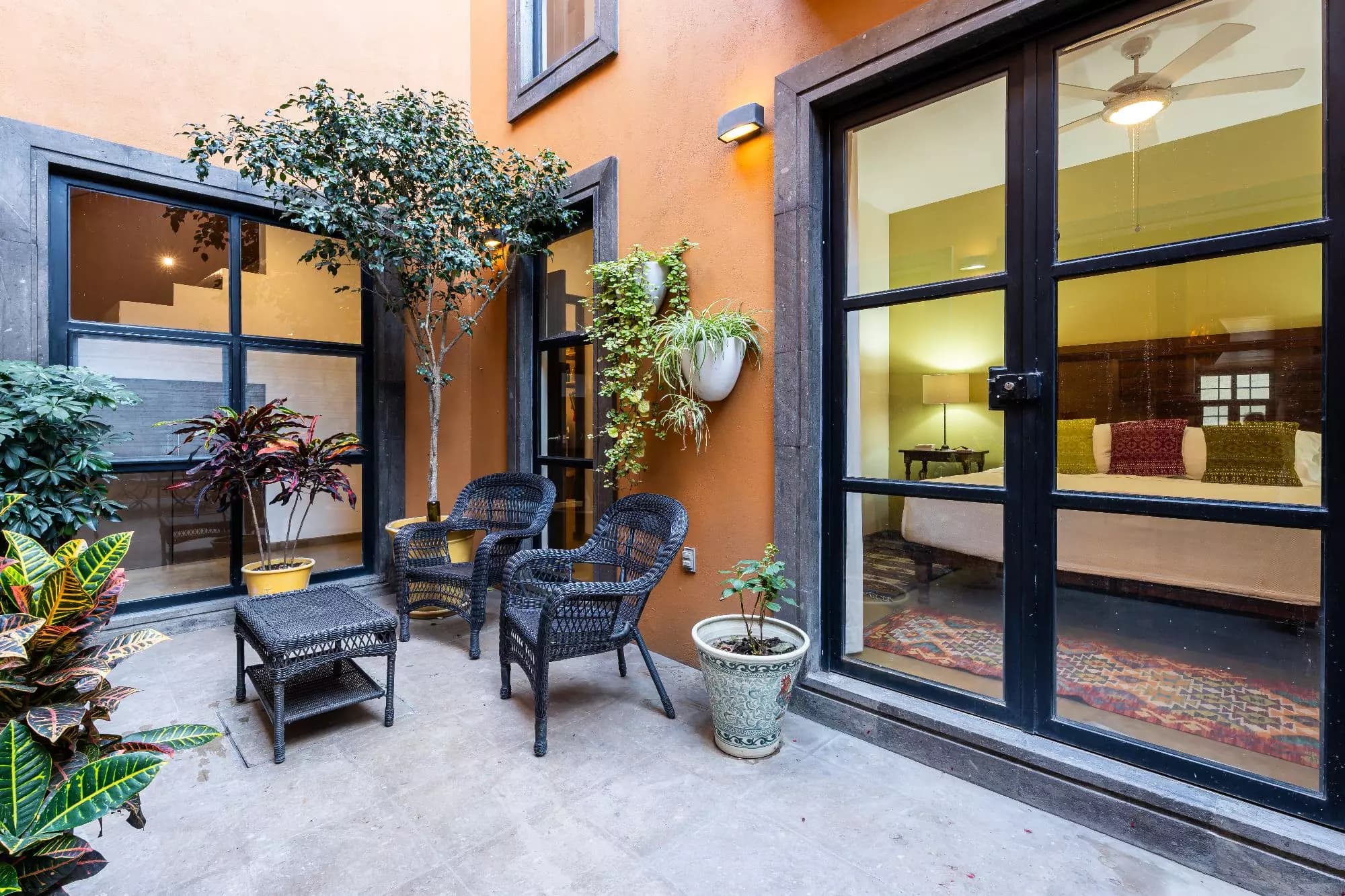 Casa Animas — photo 7 of 10