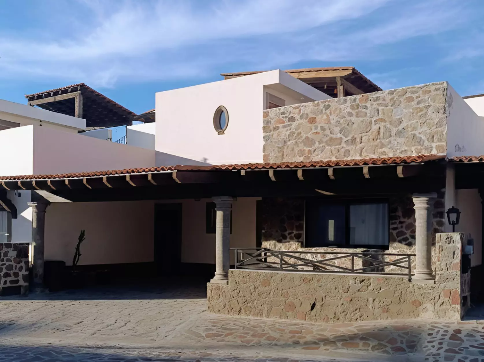 San Pedro 16 Antigua Residencial — photo 2 of 10