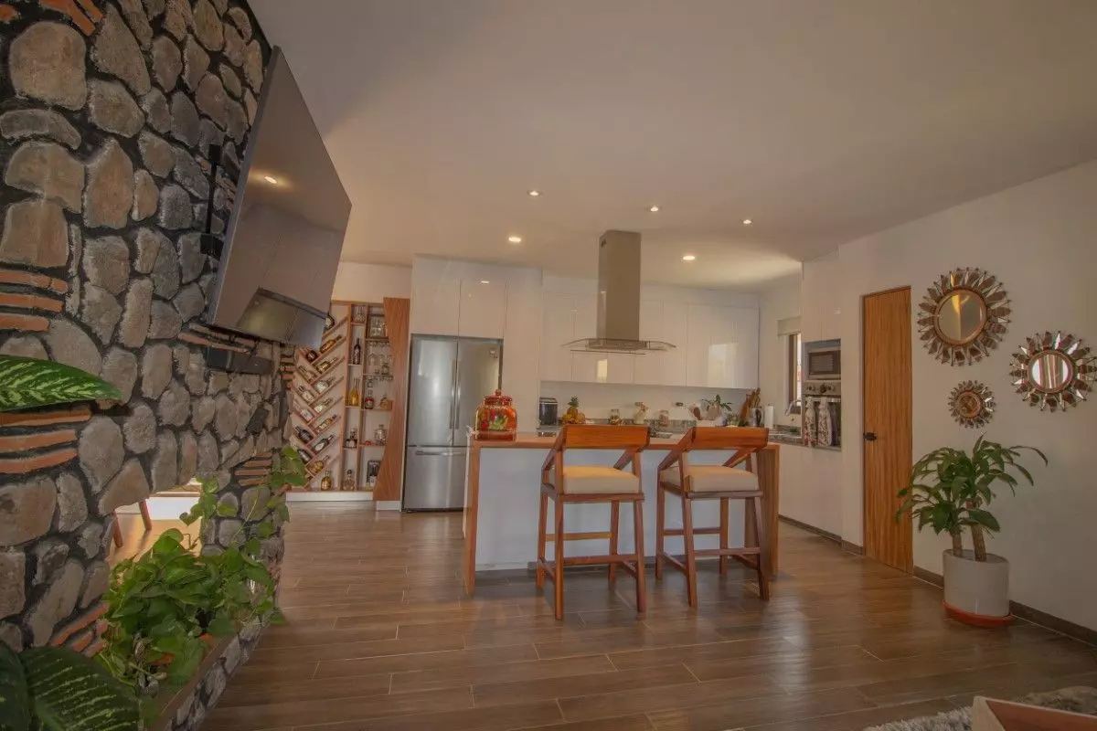 1948 House for Sale in Residencial Luna, San Miguel de Allende — photo 4 of 10