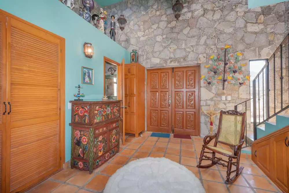 Casa Contenta — photo 6 of 10
