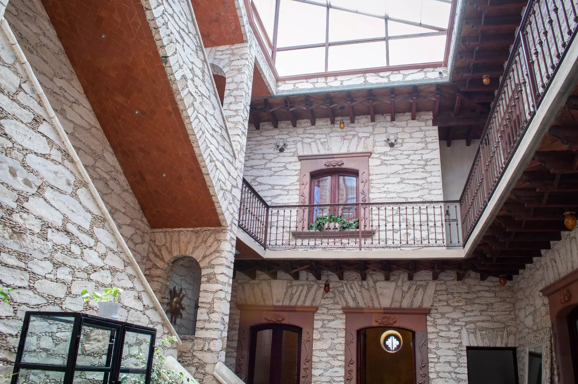 HOTEL VILLA DE POZOS EN VENTA – MINERAL DE POZOS, GTO. — photo 6 of 10