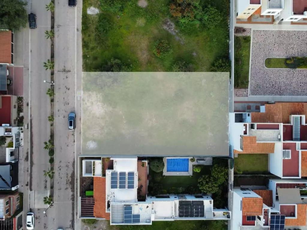 Lote Sevilla — photo 2 of 4