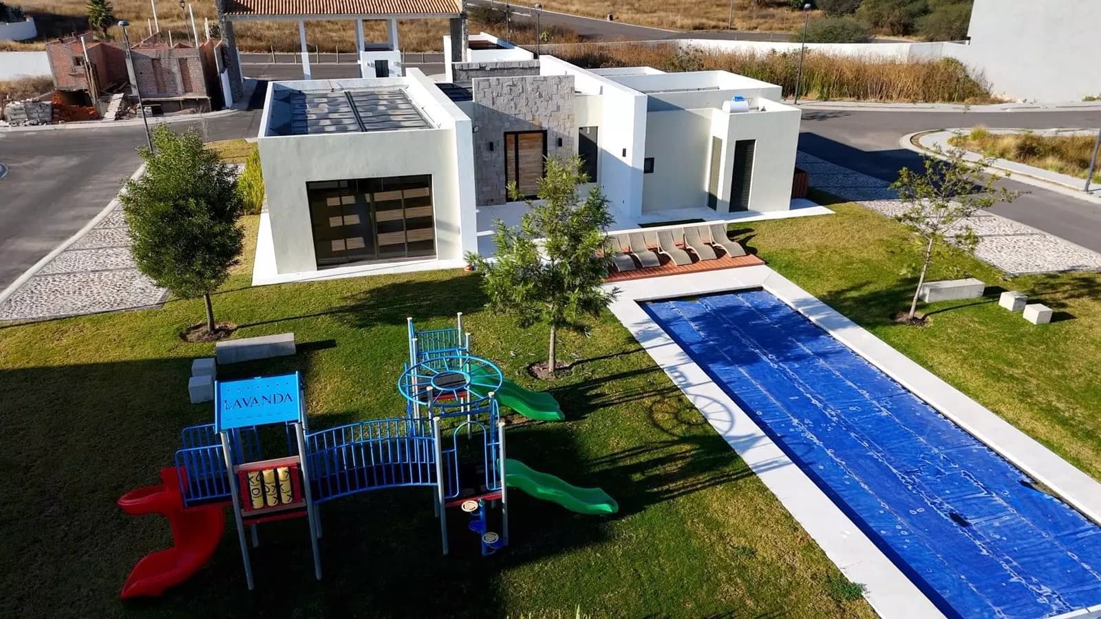 Terreno duplex Zirandaro — photo 1 of 10