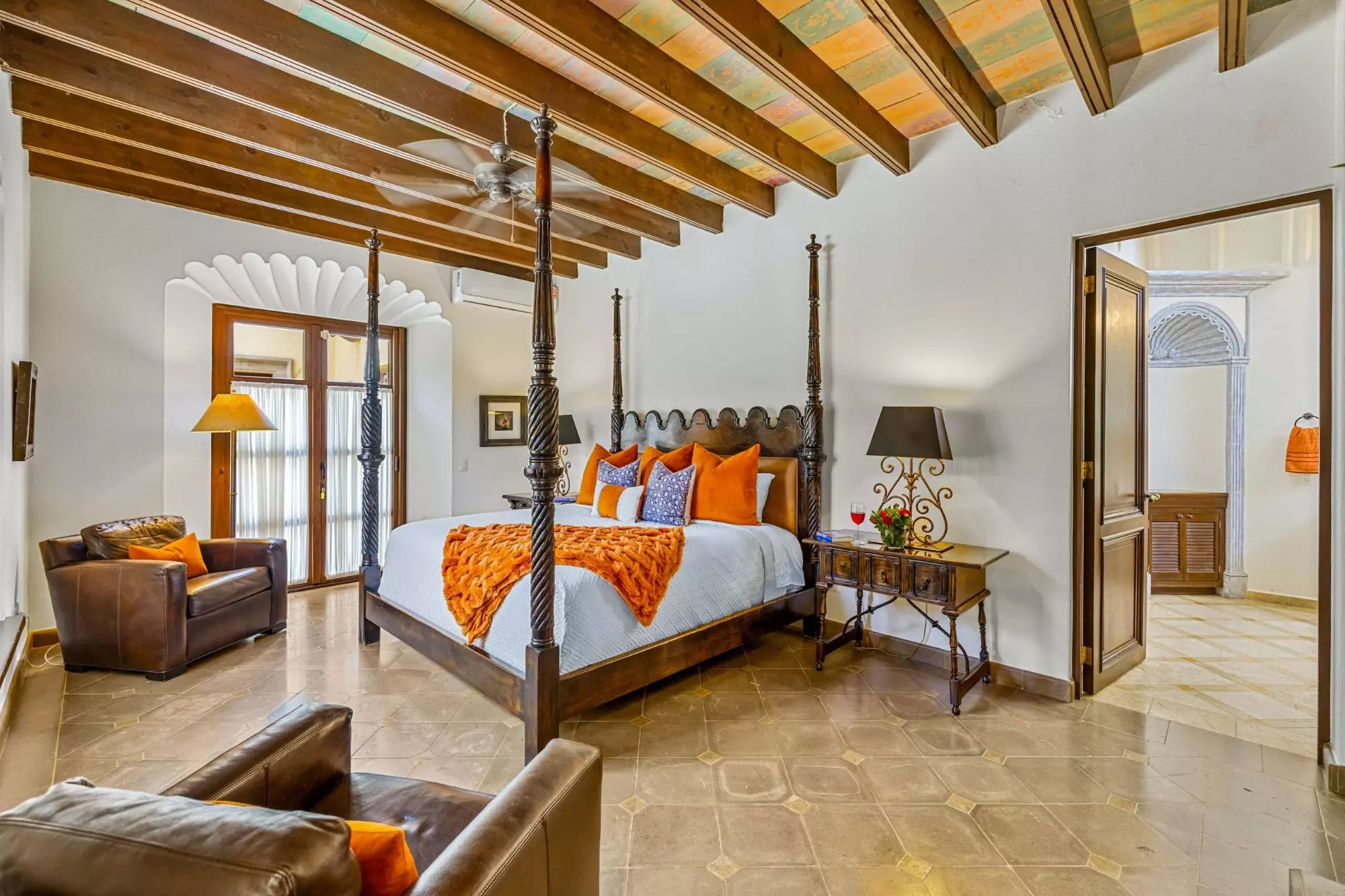 Casa Nostra Familia — photo 10 of 10