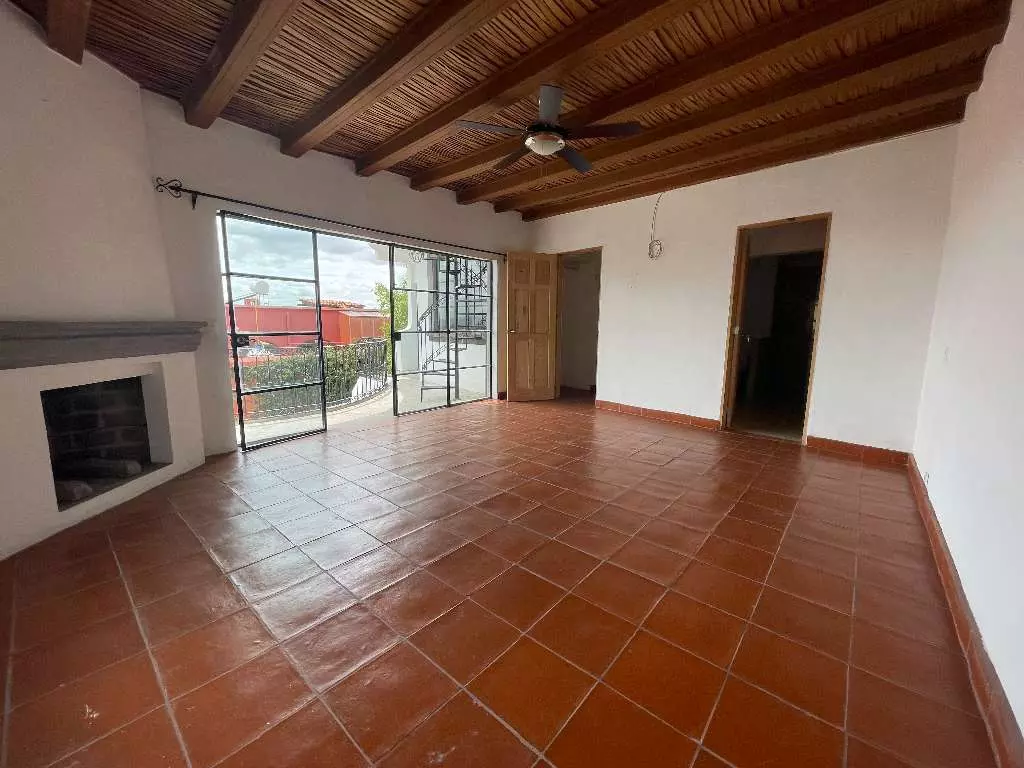 Casa Garita — photo 6 of 10