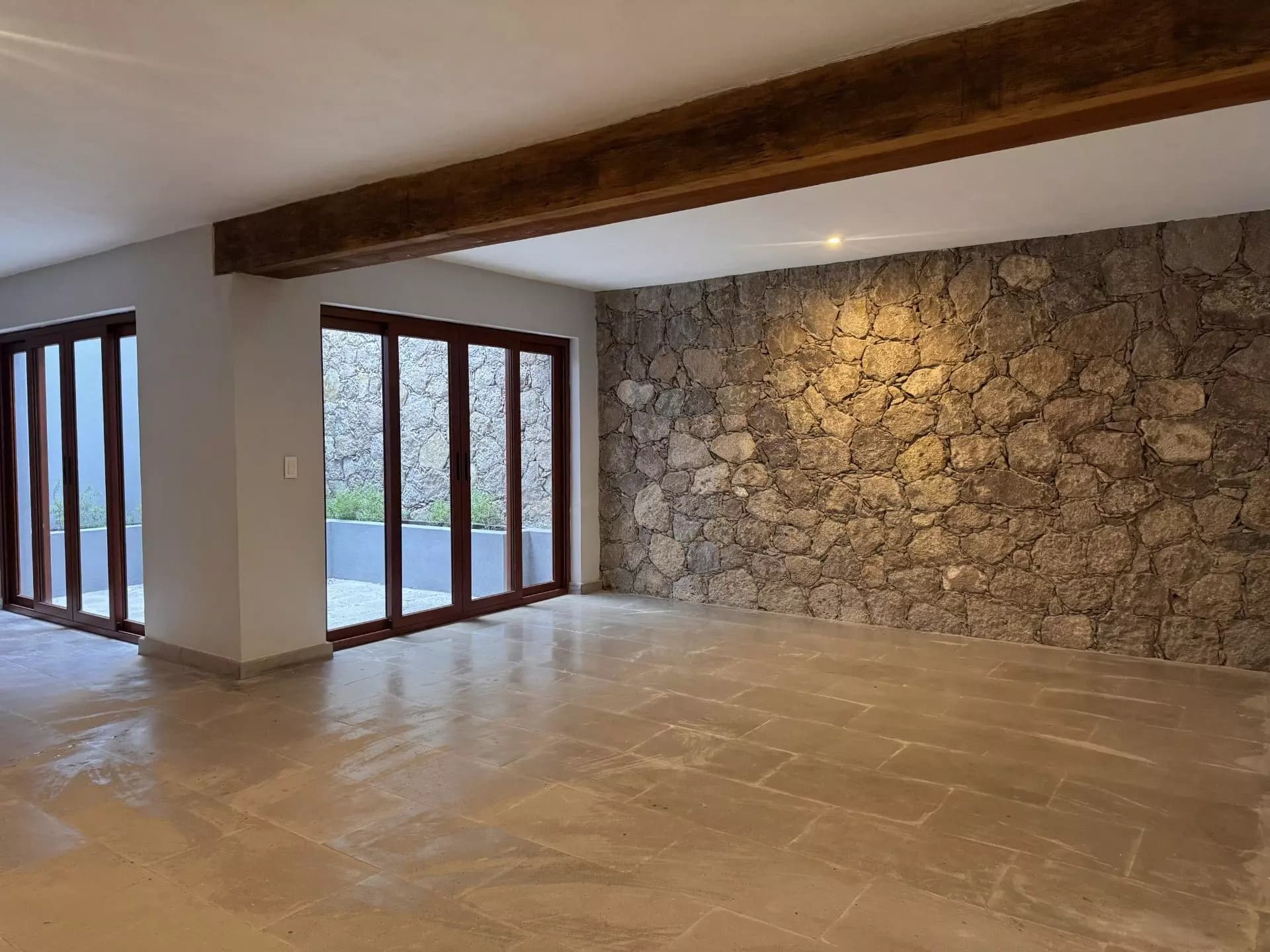 Casa de la Luz — photo 5 of 10