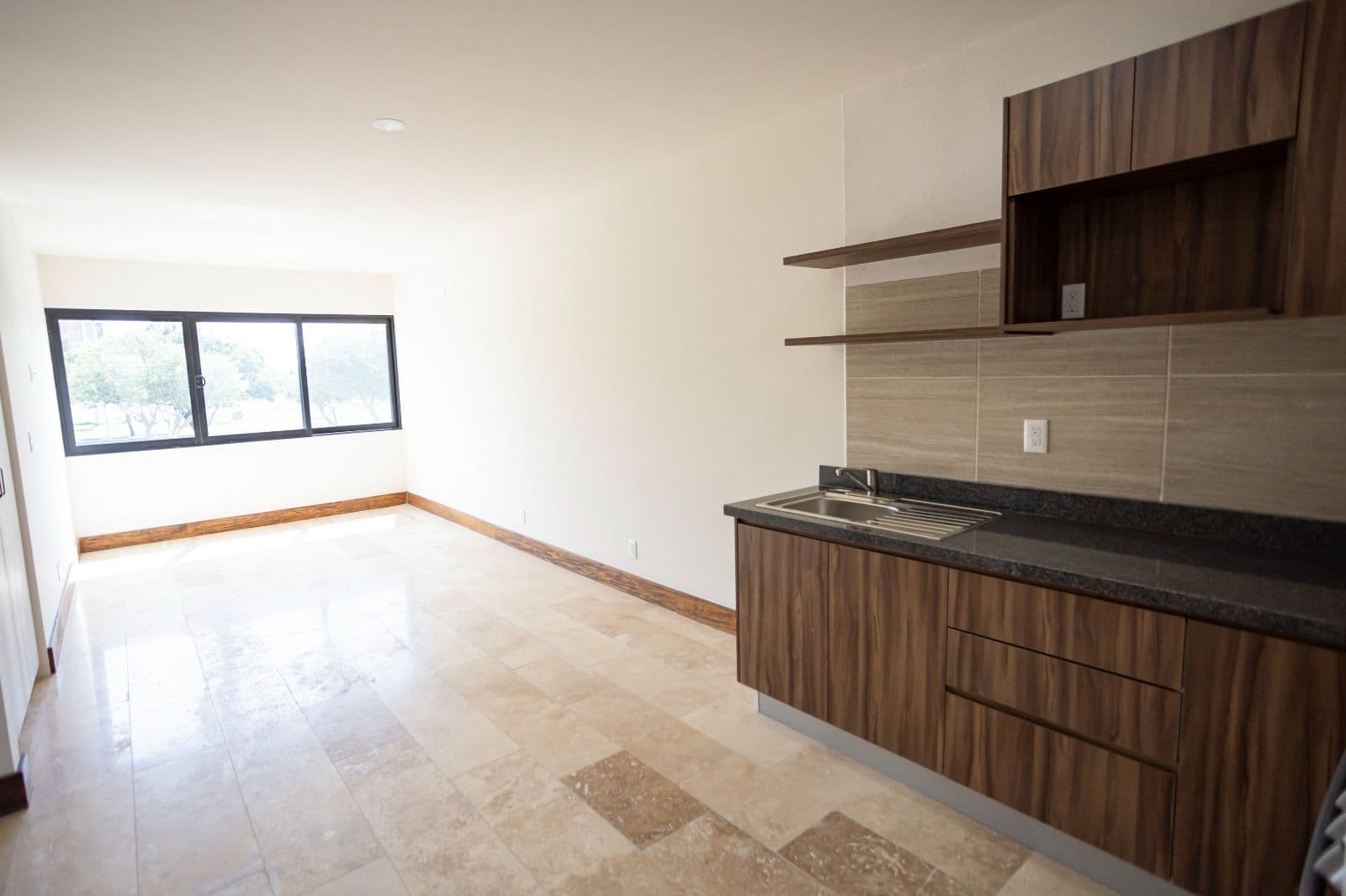 CONDOMINIO MONTECARLO LANTANA — photo 7 of 10