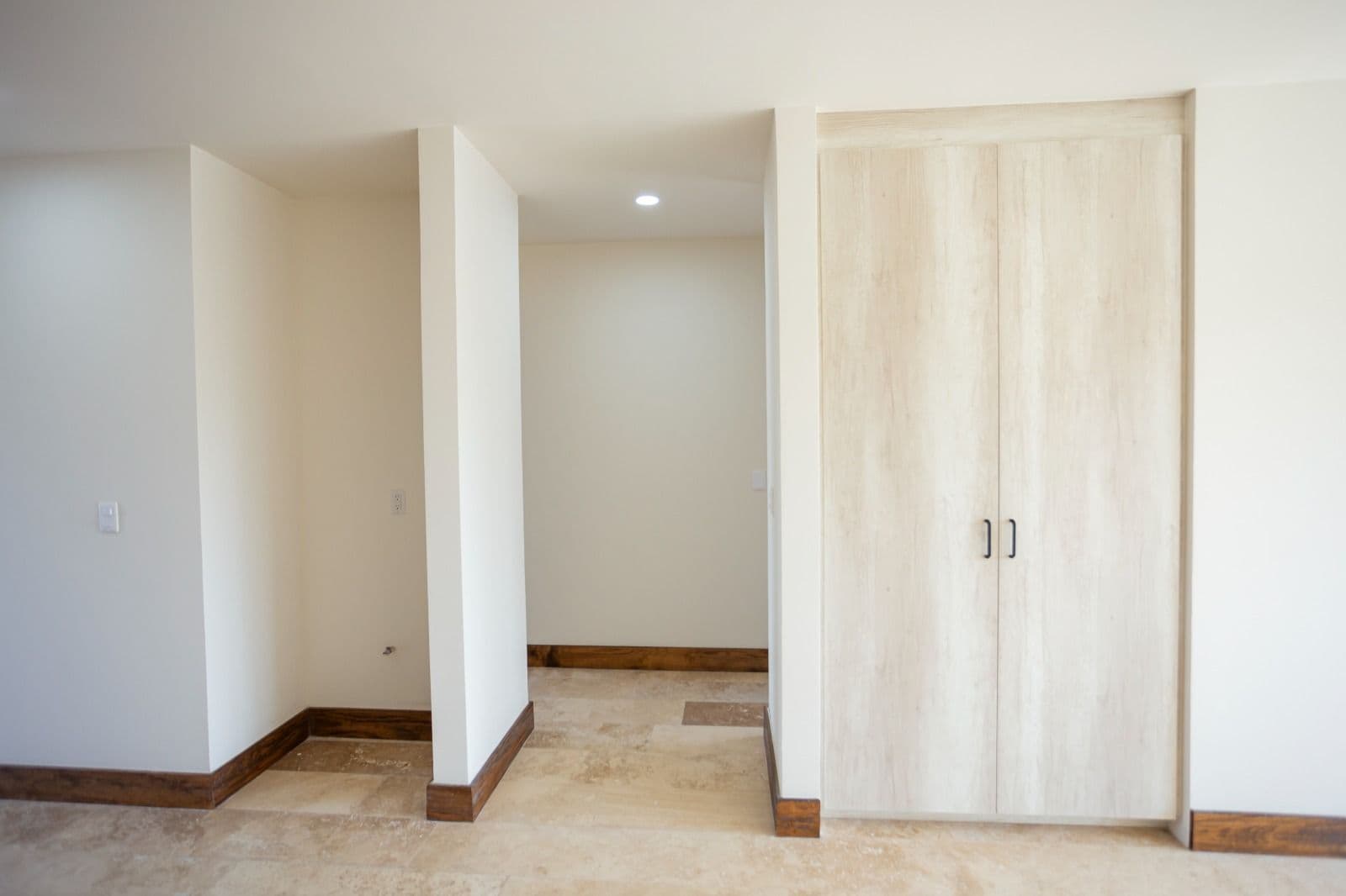 CONDOMINIO MONTECARLO LANTANA — photo 8 of 10
