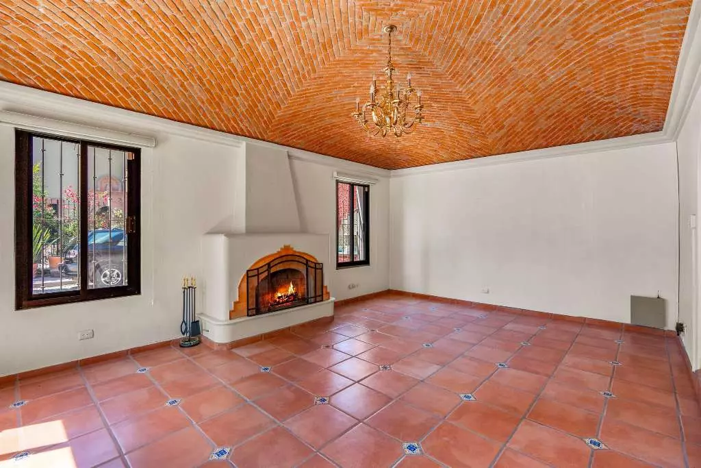 Casa Fuente Del Sol — photo 5 of 10