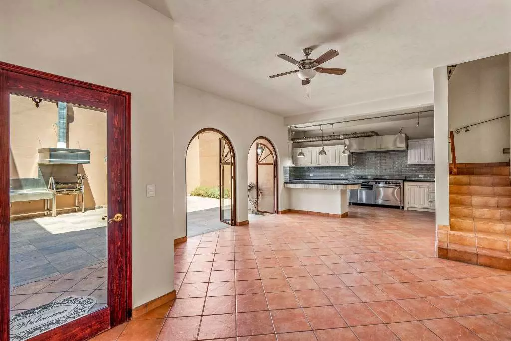 Casa Fuente Del Sol — photo 7 of 10