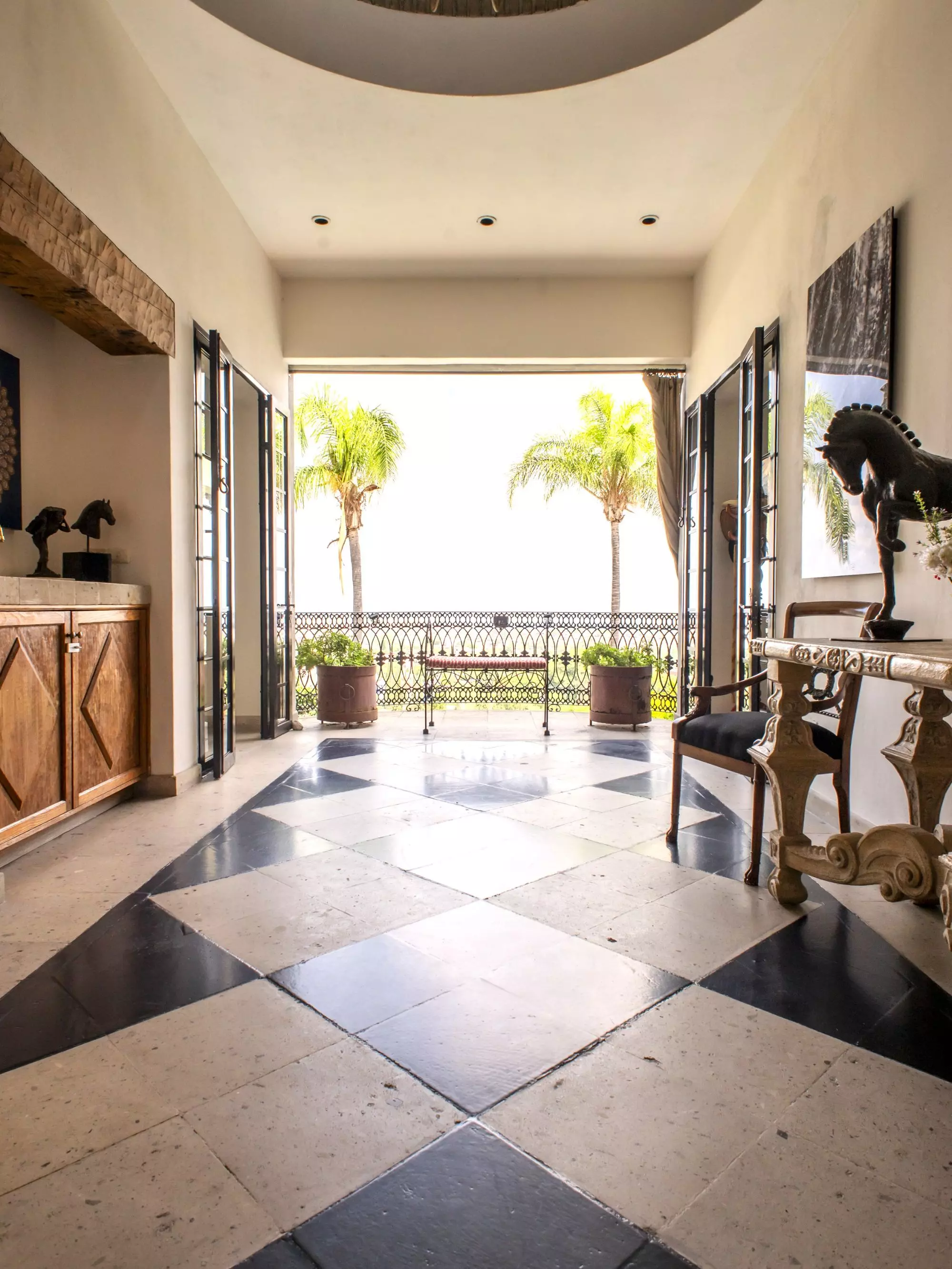 Casa Cheval — photo 6 of 10