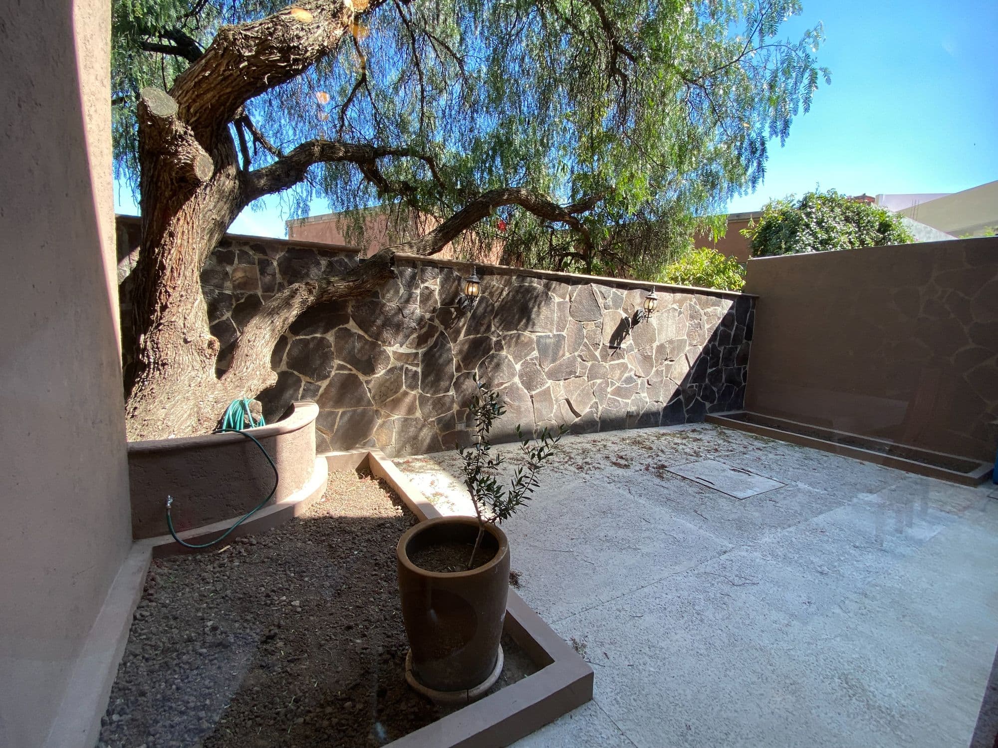 CASA EN DEL LLANO — photo 8 of 10