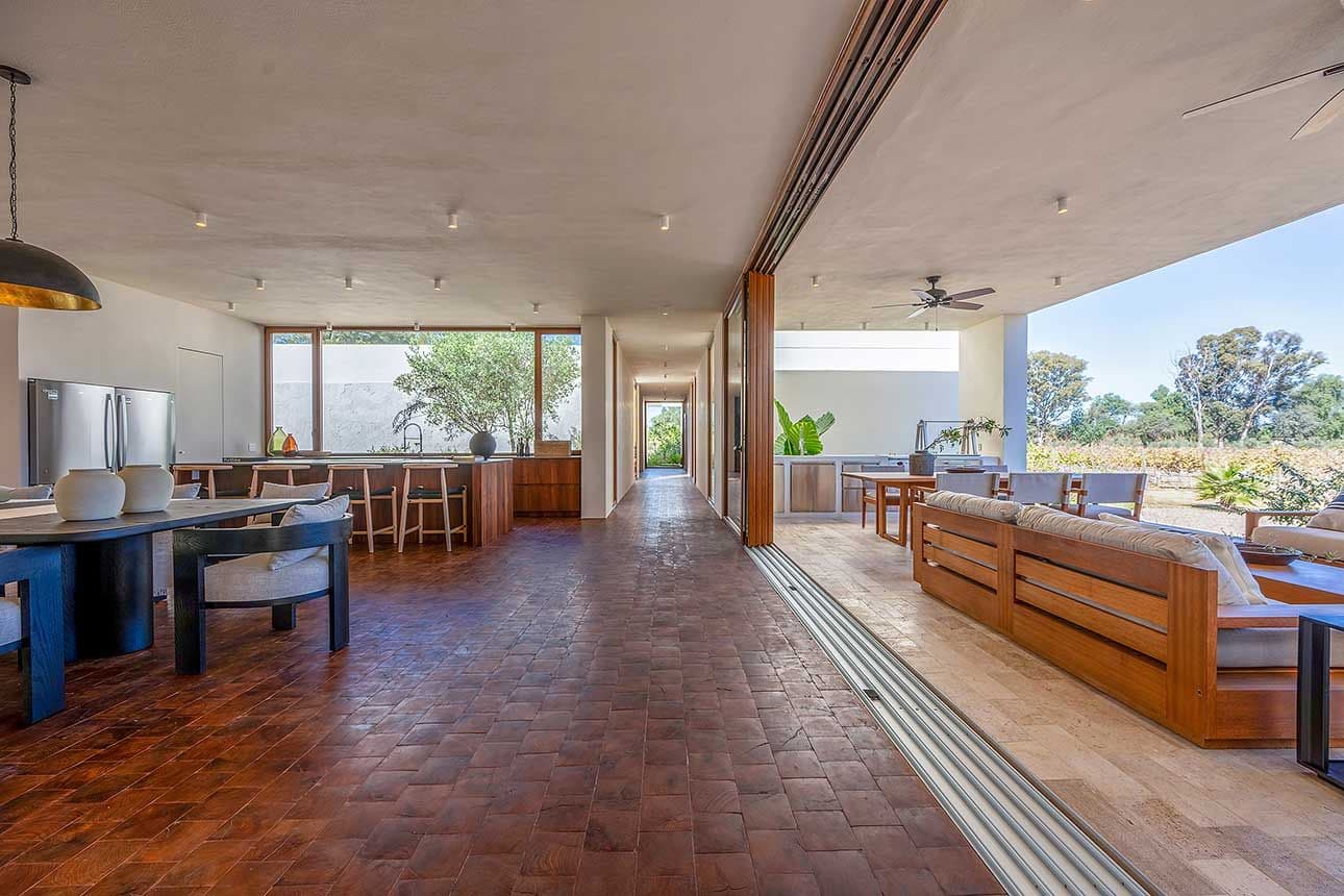 CASA REFUGIO — photo 4 of 10