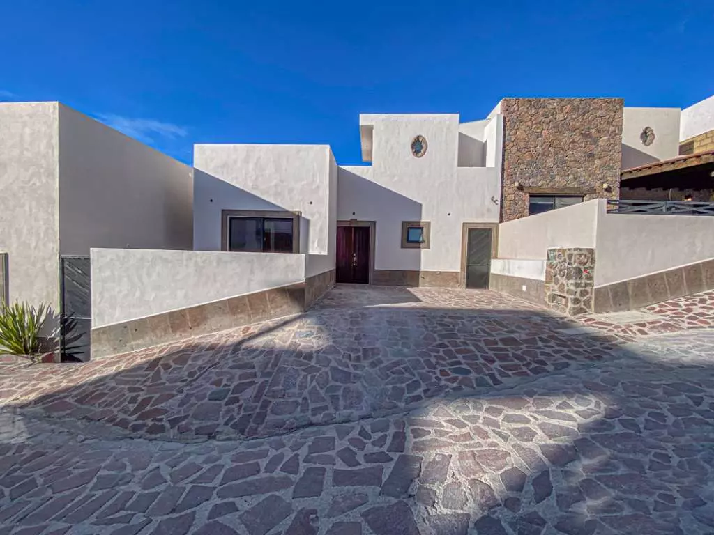 Casa San Pedro — photo 1 of 10