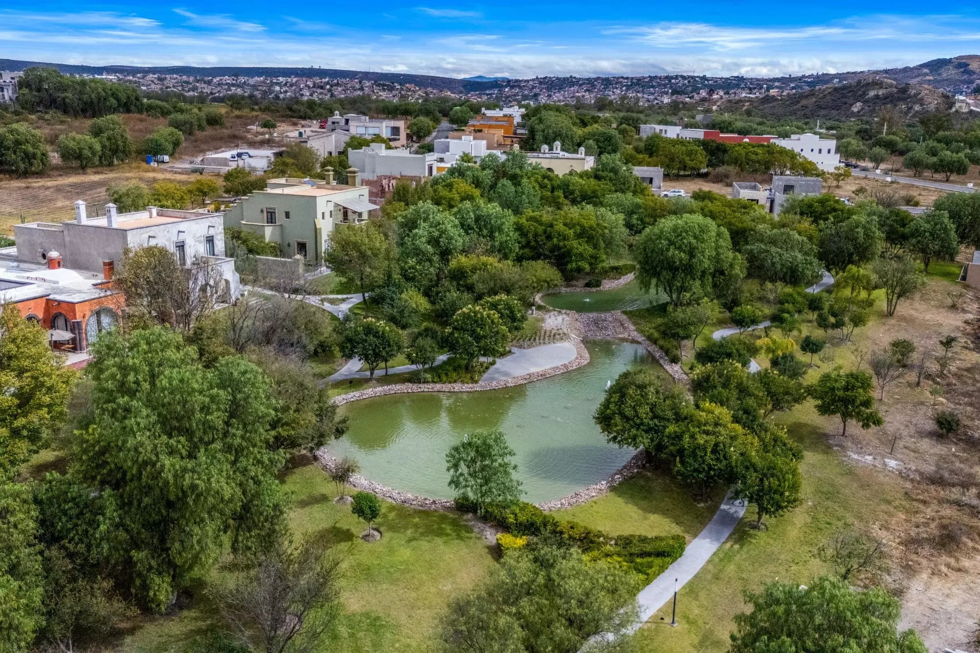 Terreno San Adrián en Las Campanas — photo 7 of 10