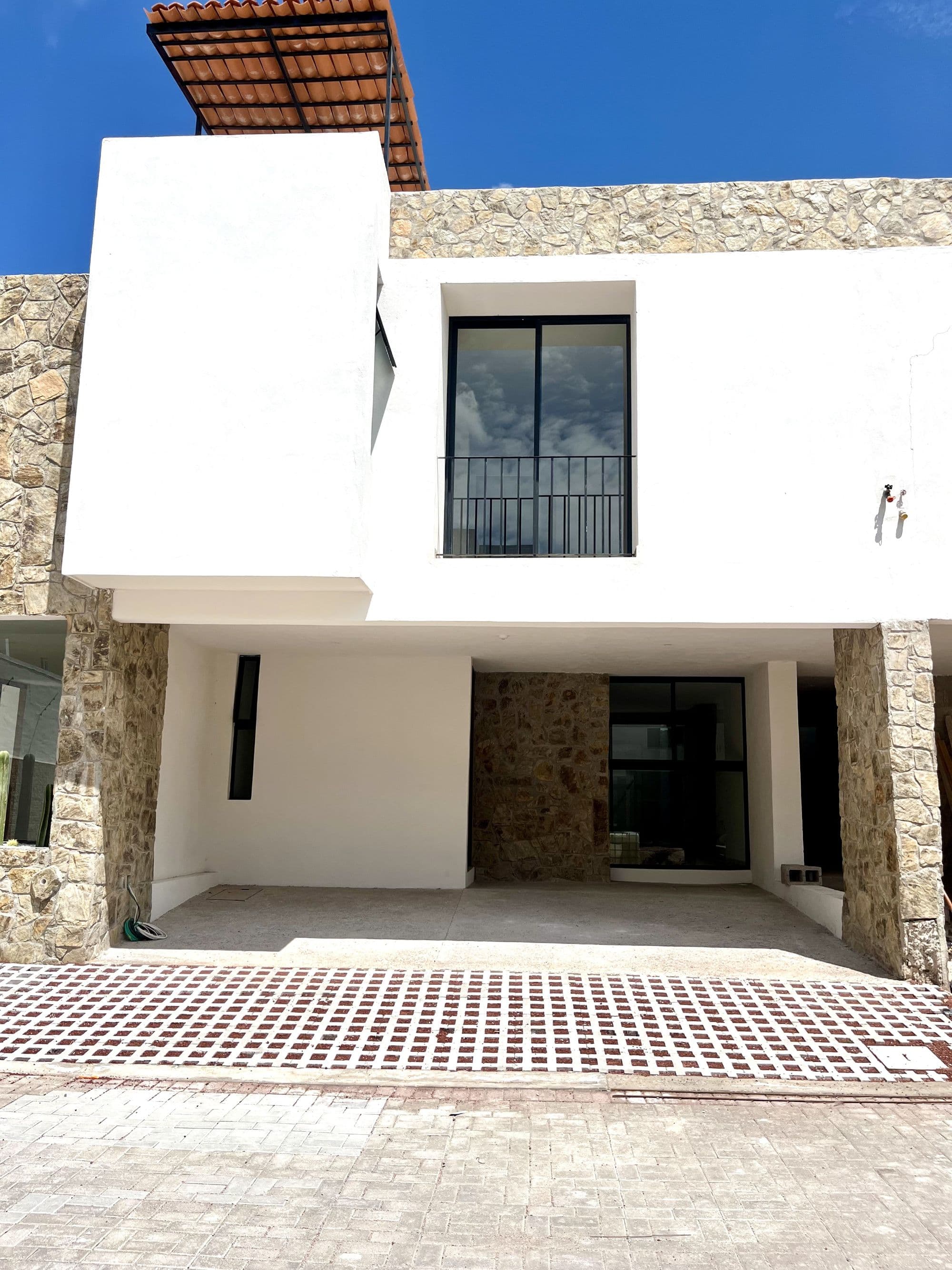 Rinconada del Pedregal — photo 3 of 10