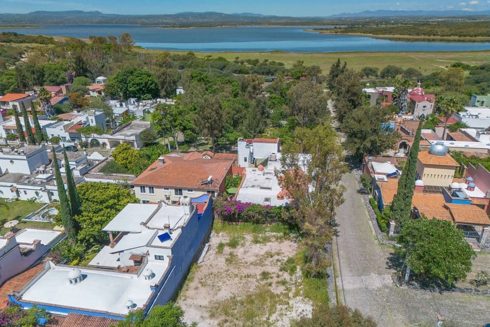 Lote Tesoro — photo 1 of 6