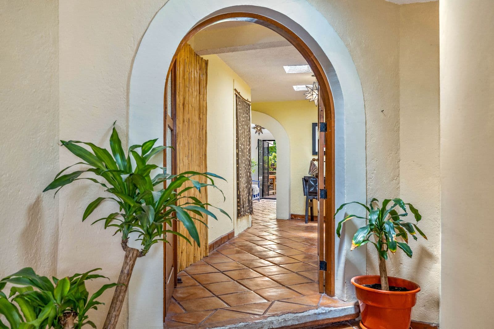 Casa Tess — photo 8 of 10