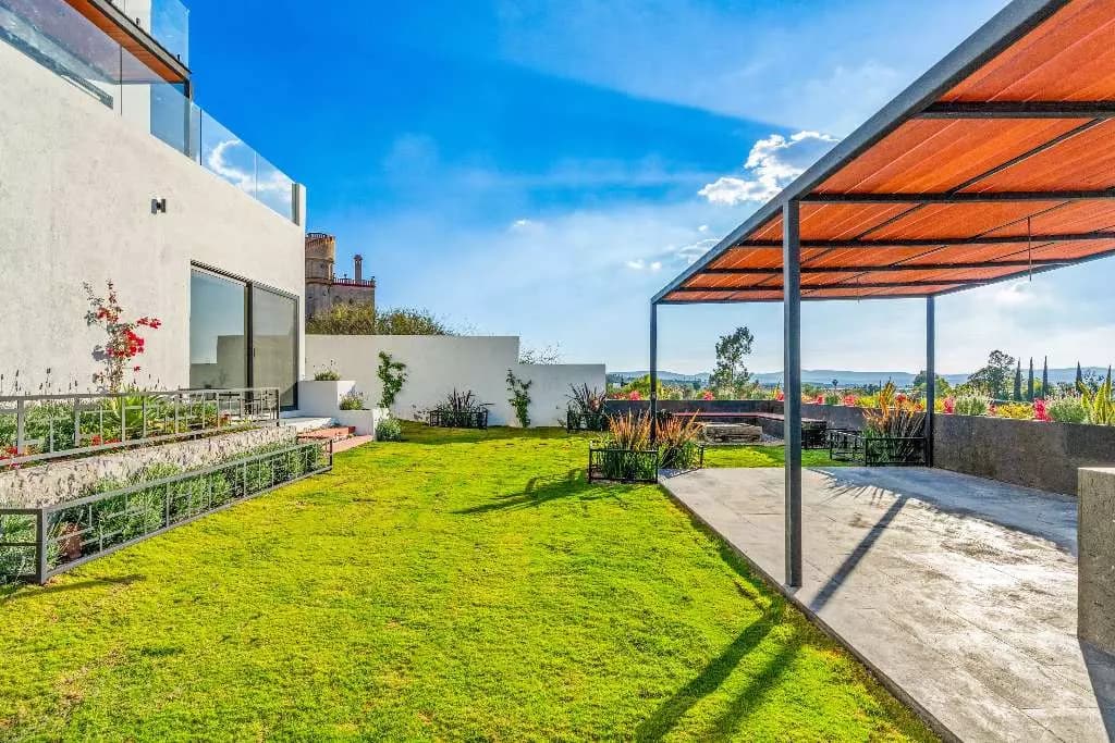 Casa De La Vista — photo 3 of 10