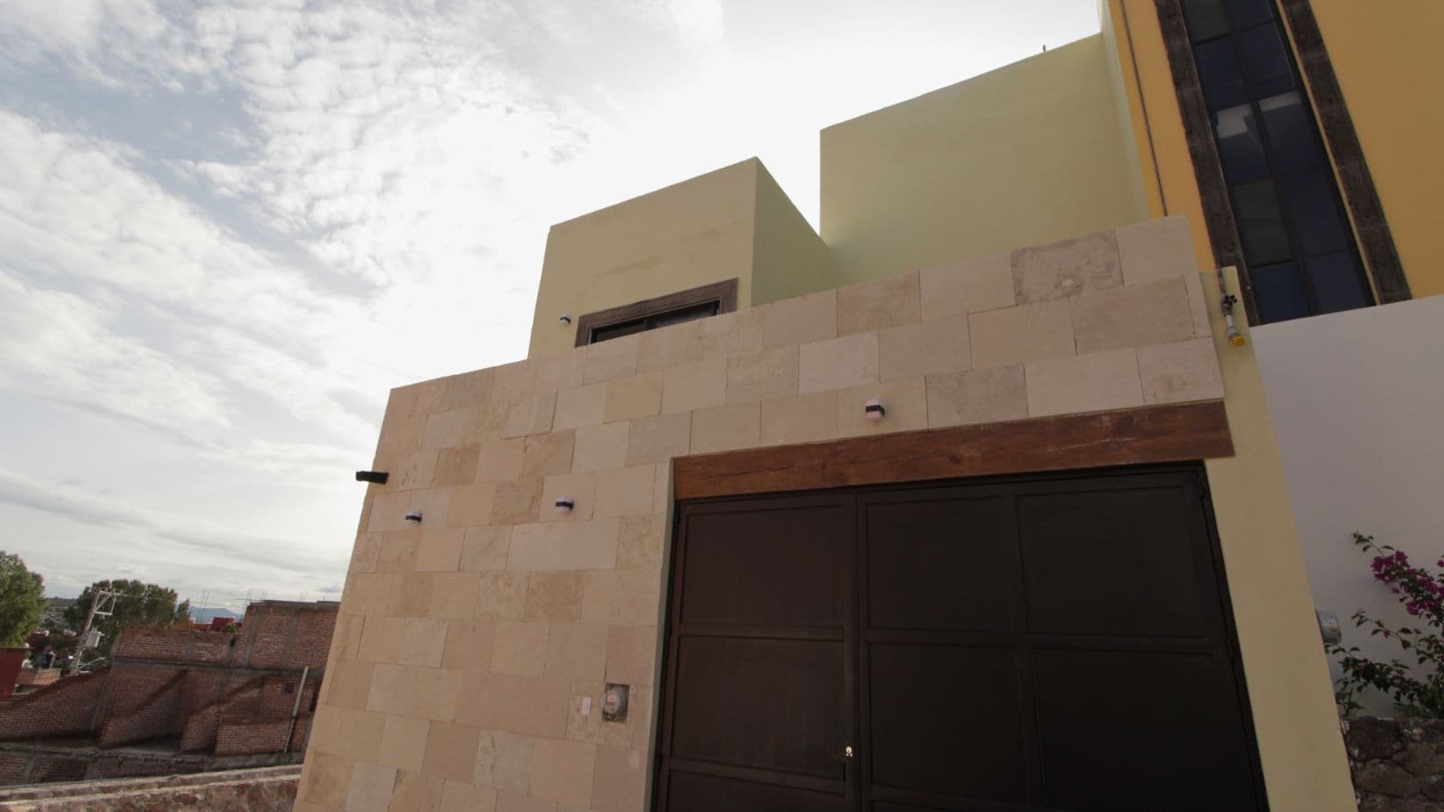 Casa Galarza — photo 8 of 10