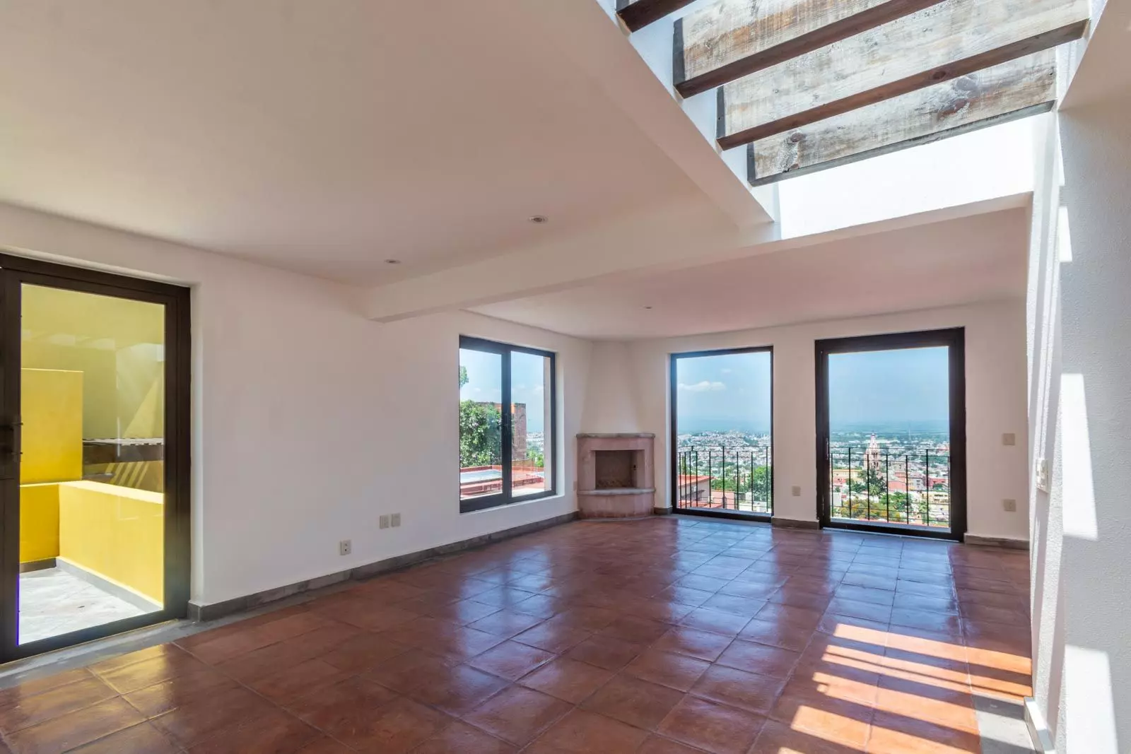 Arcangeles Samuel 1BR — photo 3 of 10