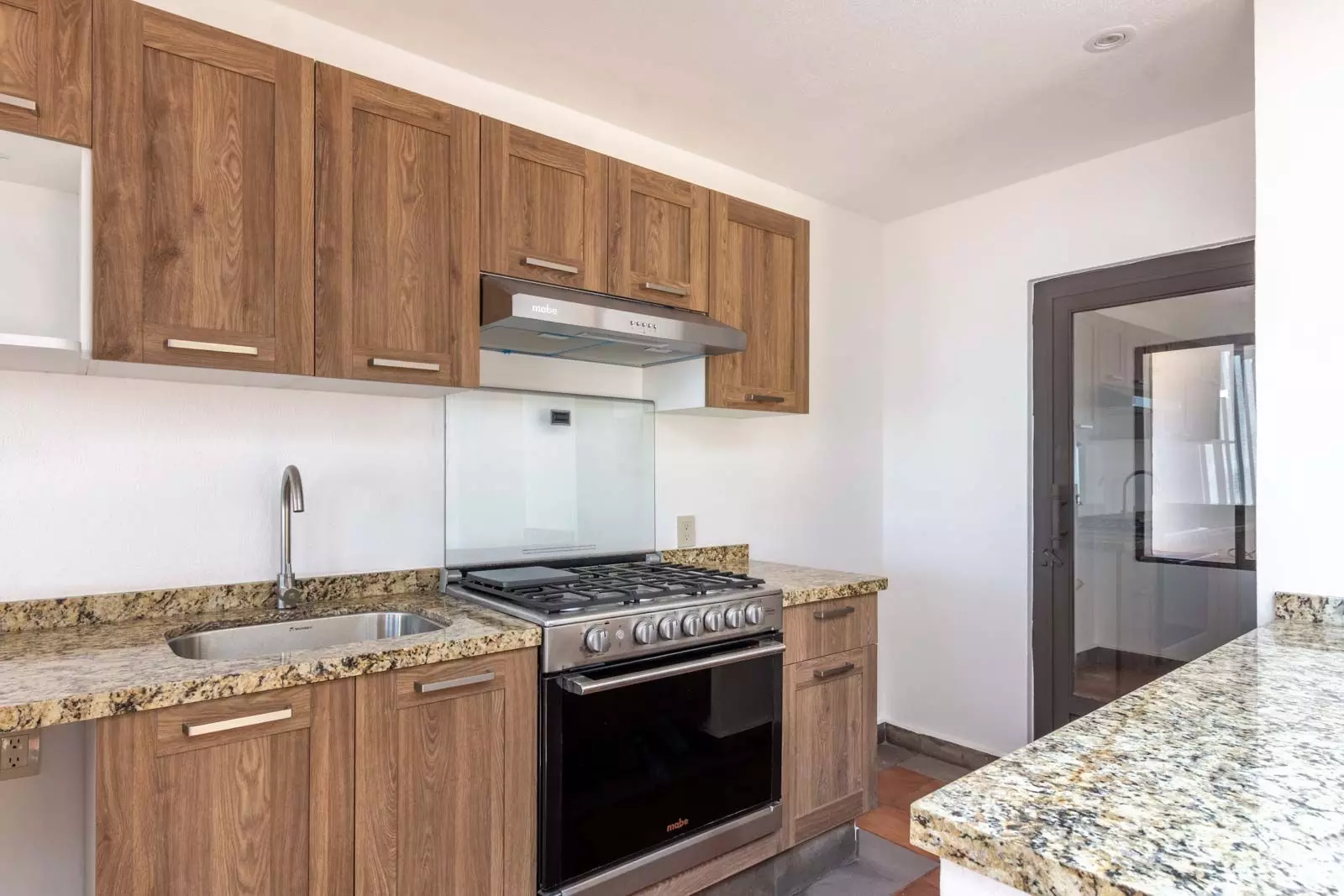 Arcangeles Samuel 1BR — photo 6 of 10