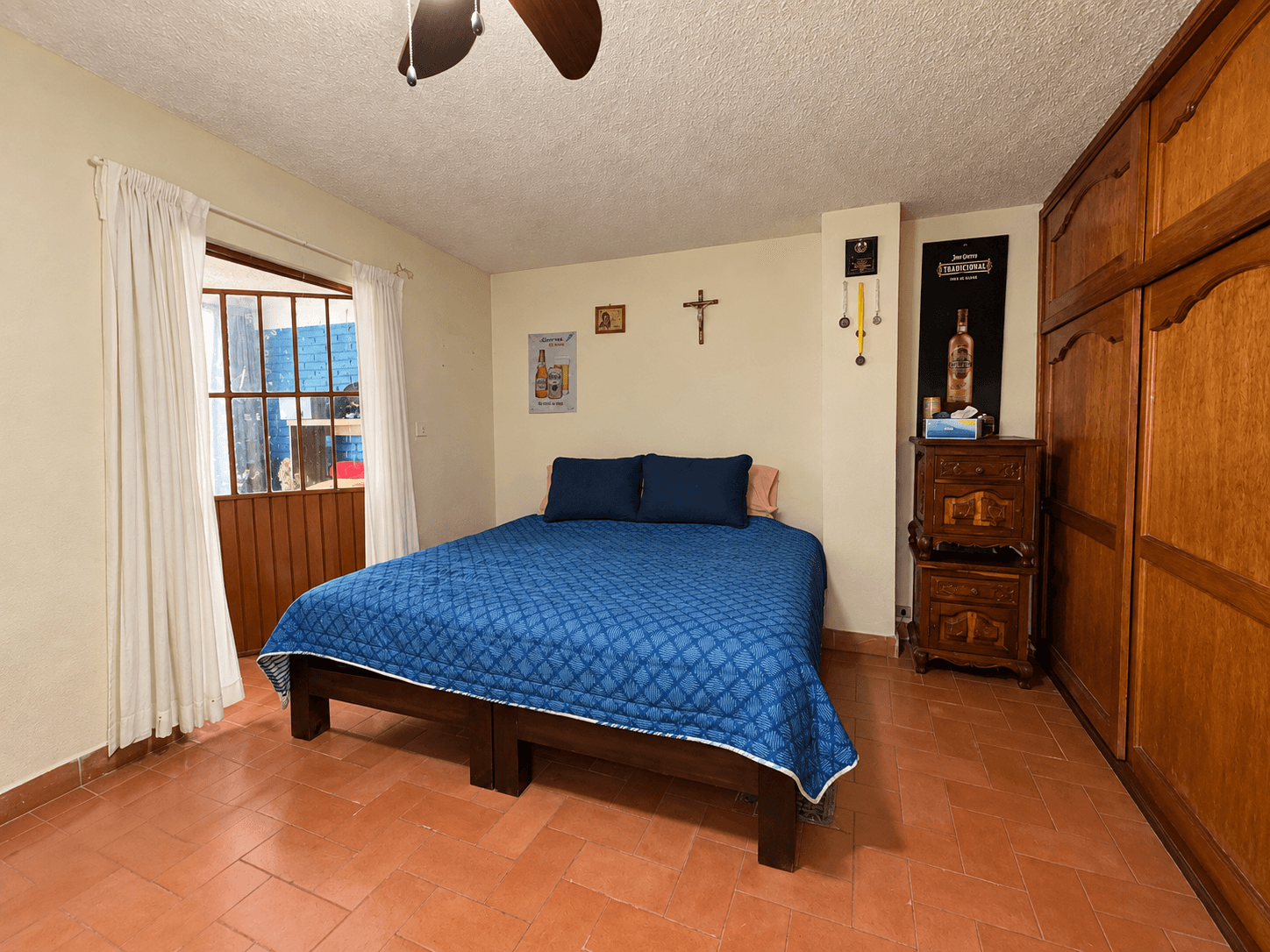 FIXER UPPER NICOLAS BRAVO — photo 8 of 10