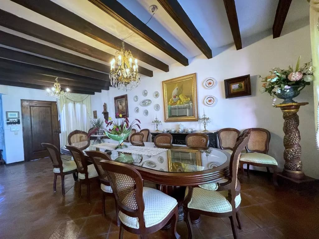 Casa Tesoro — photo 9 of 10