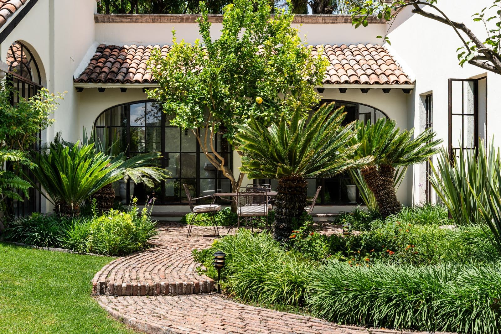 Casa Sueños — photo 9 of 10