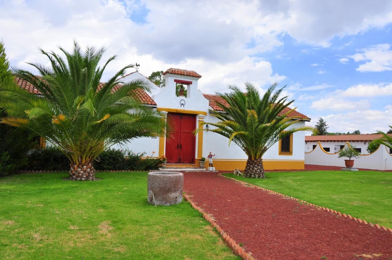 RANCHO MORERA — photo 8 of 10